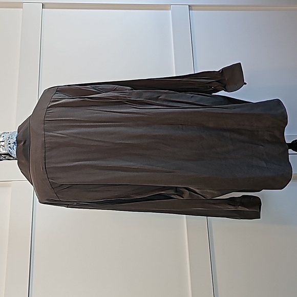 Arrow men's XL 34/35 button-up dress shirt - Picture 2 of 6